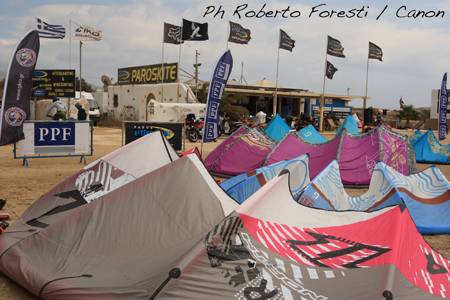 Pro Kiteboard Tour PKRA - PAROS PKRA WORLD CUP 2009 DAY-1 / 5