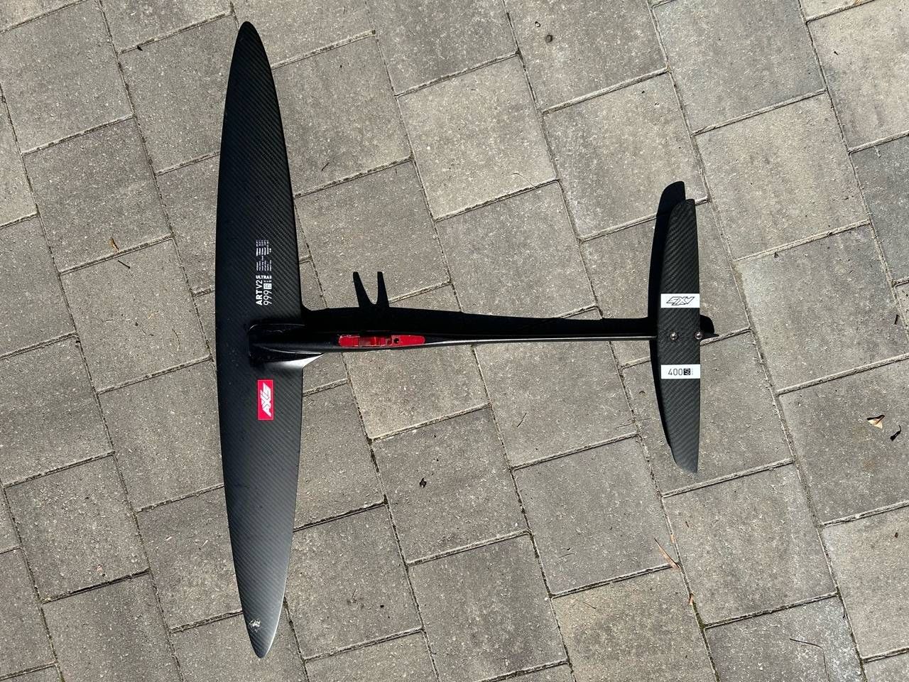 2025 Axis Artv2 - Image 1