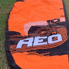 2019 Ozone Reo V5 - 8 metre - Image 2