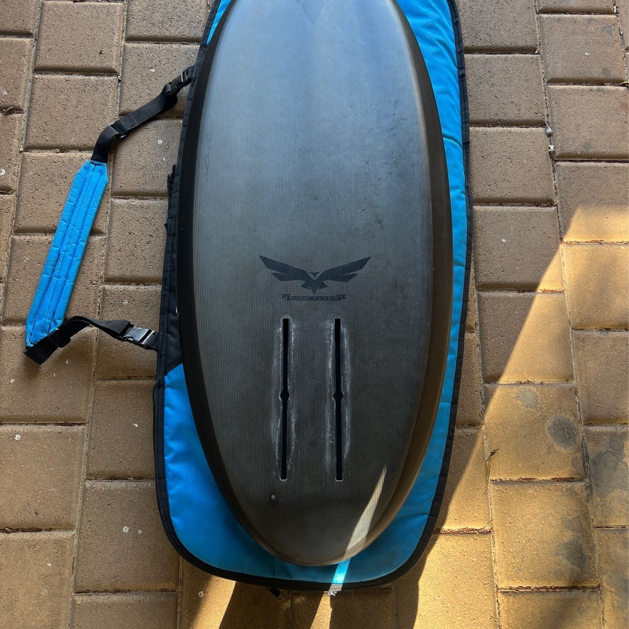 Amos Hiflyer - Image 1