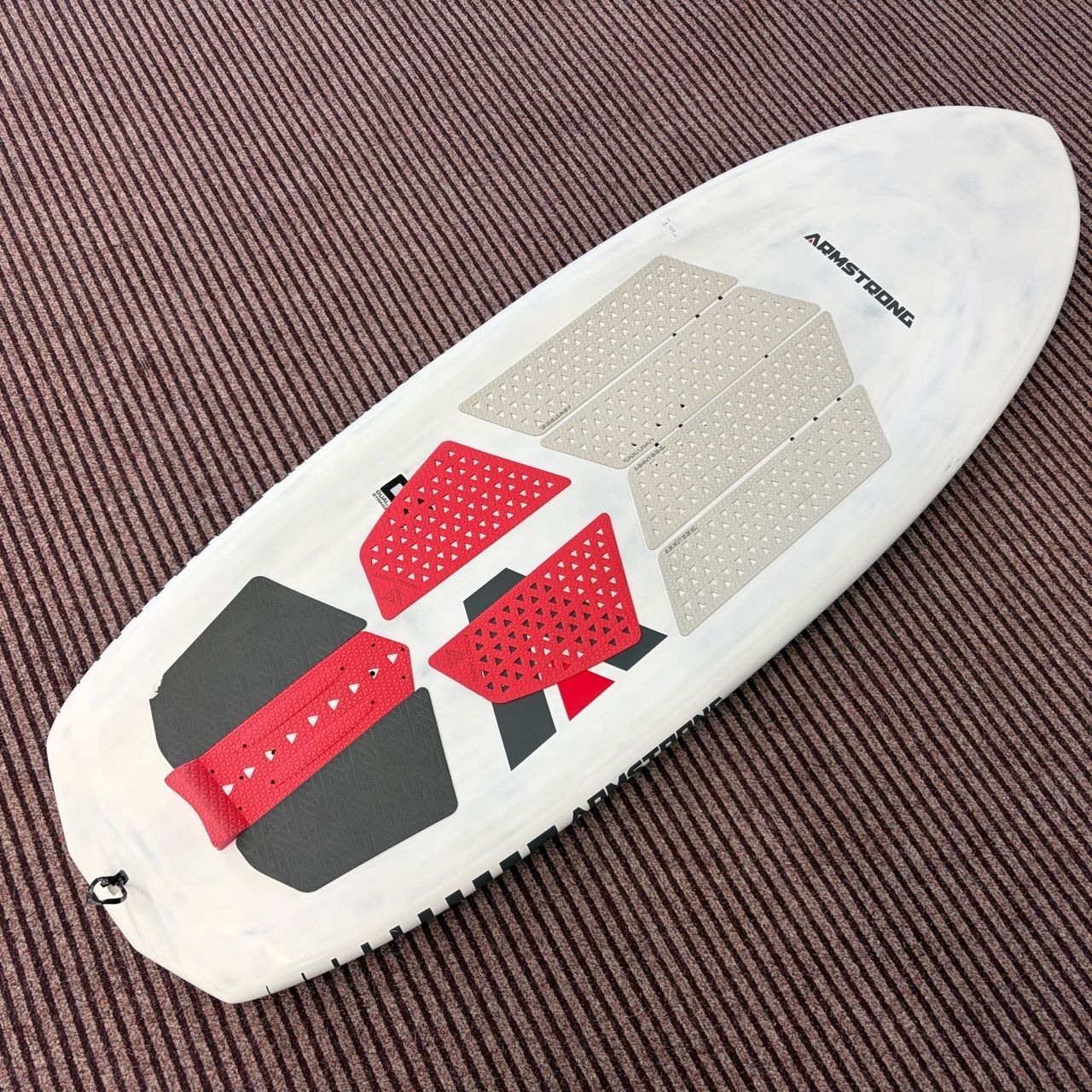 Armstrong Wing Surf 4’10” 39L - Image 1