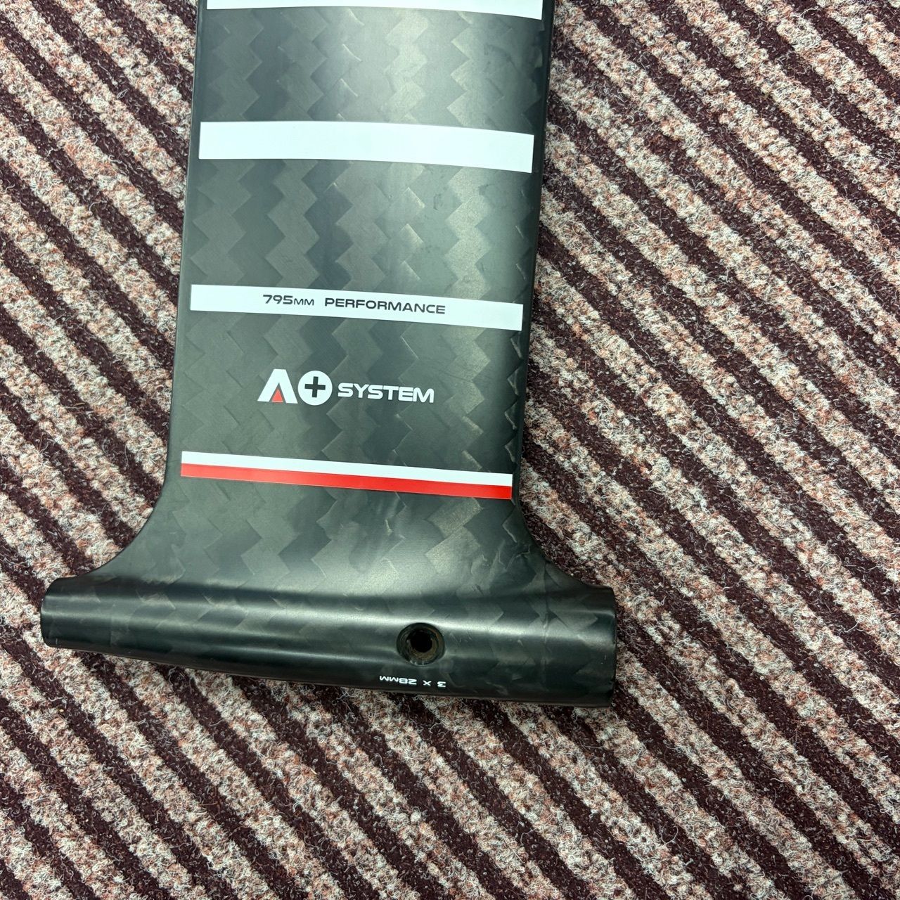 2025 Armstrong Performance Mast 795 - Image 4