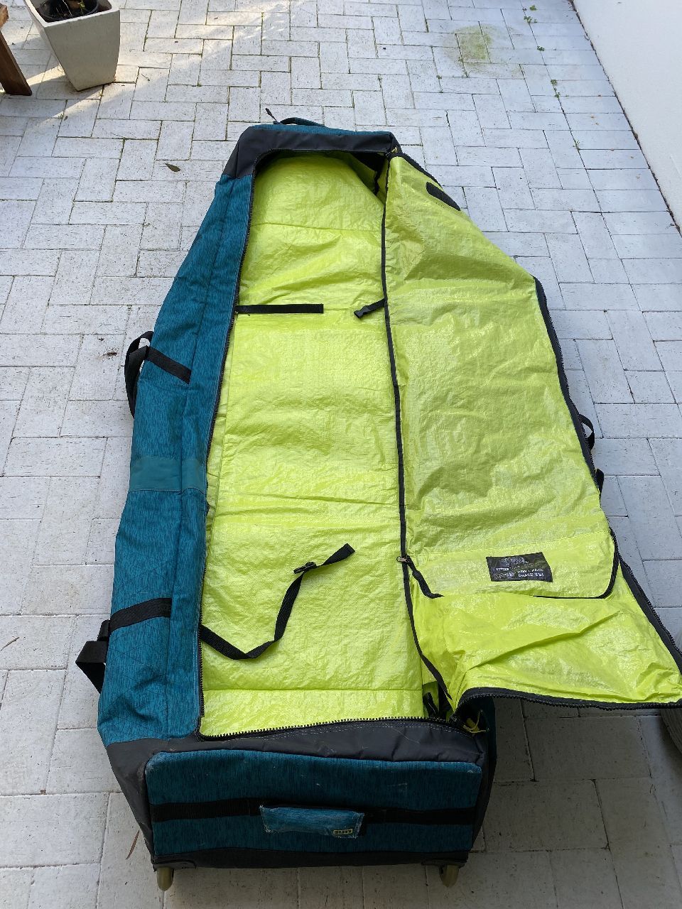 2021 Ion Travel Gear Bag 6’0” (186 X 53Cm) - Image 2
