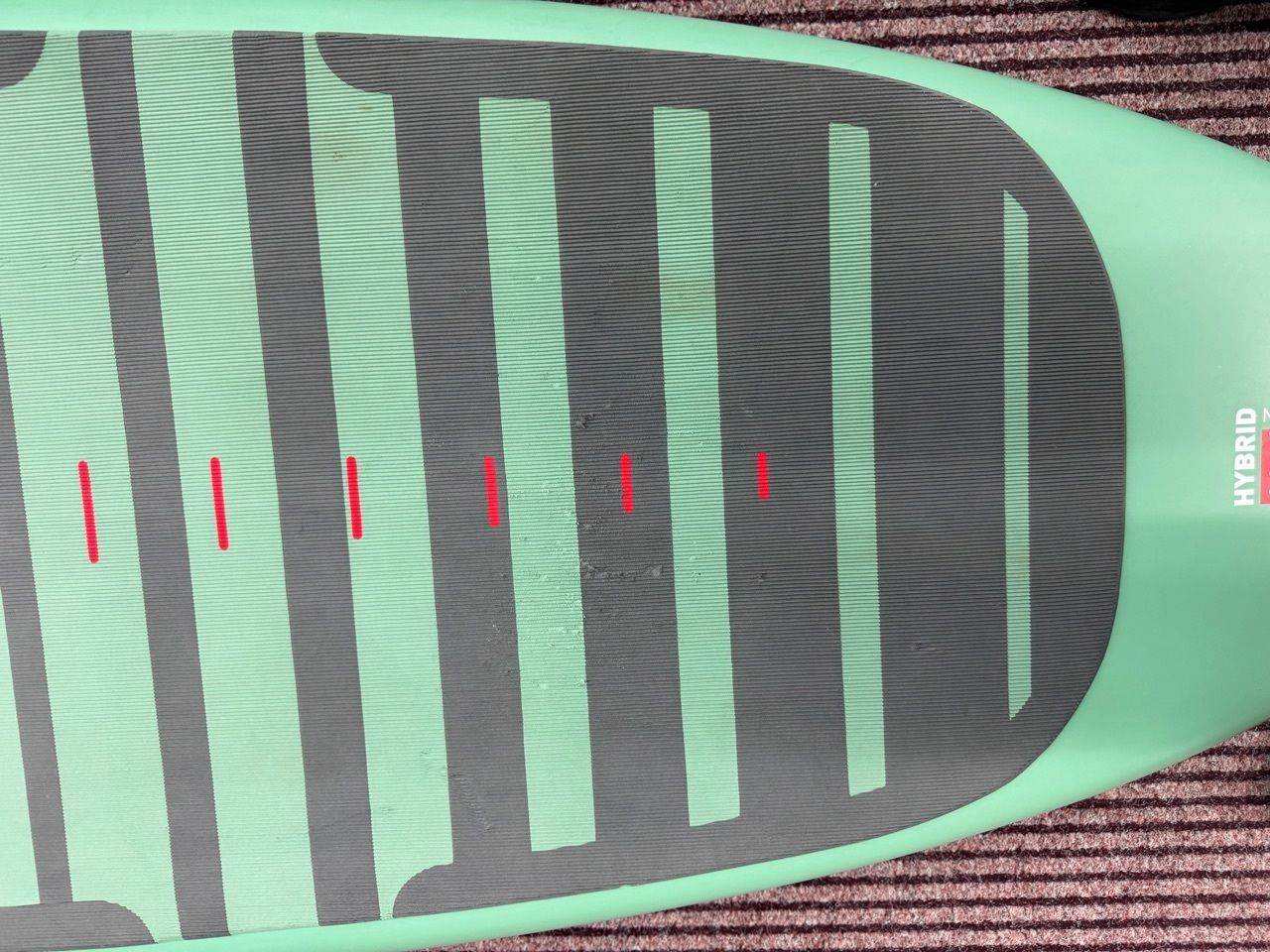 2025 Axis Hybrid - Image 8