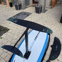 2024 Naish Hover Ascend 147 / Neil Pryde Firefly 5. - 195.6 cm, 147 Litres - Image 4