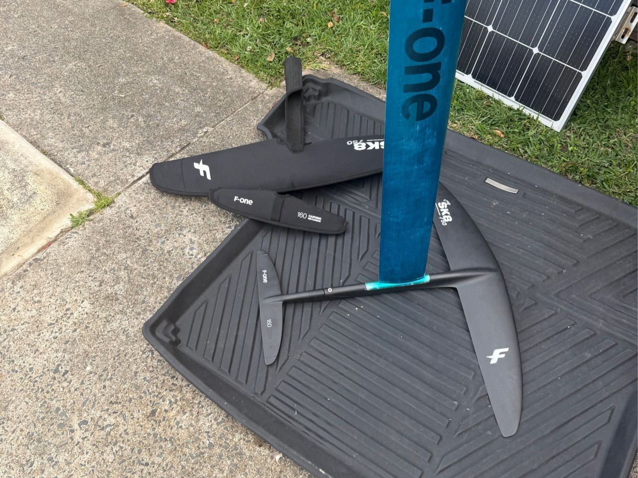 2025 F-One Sk8 750 - Image 1