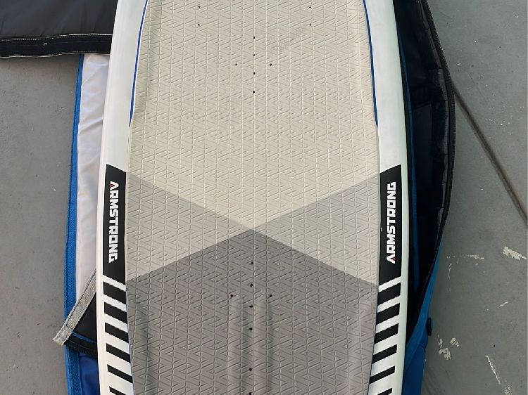 2025 Armstrong Fg