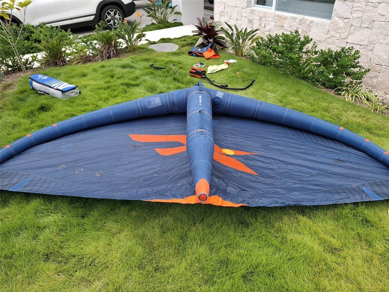 F-One Cwc 8M & Strike V2 5.5M - Image 2