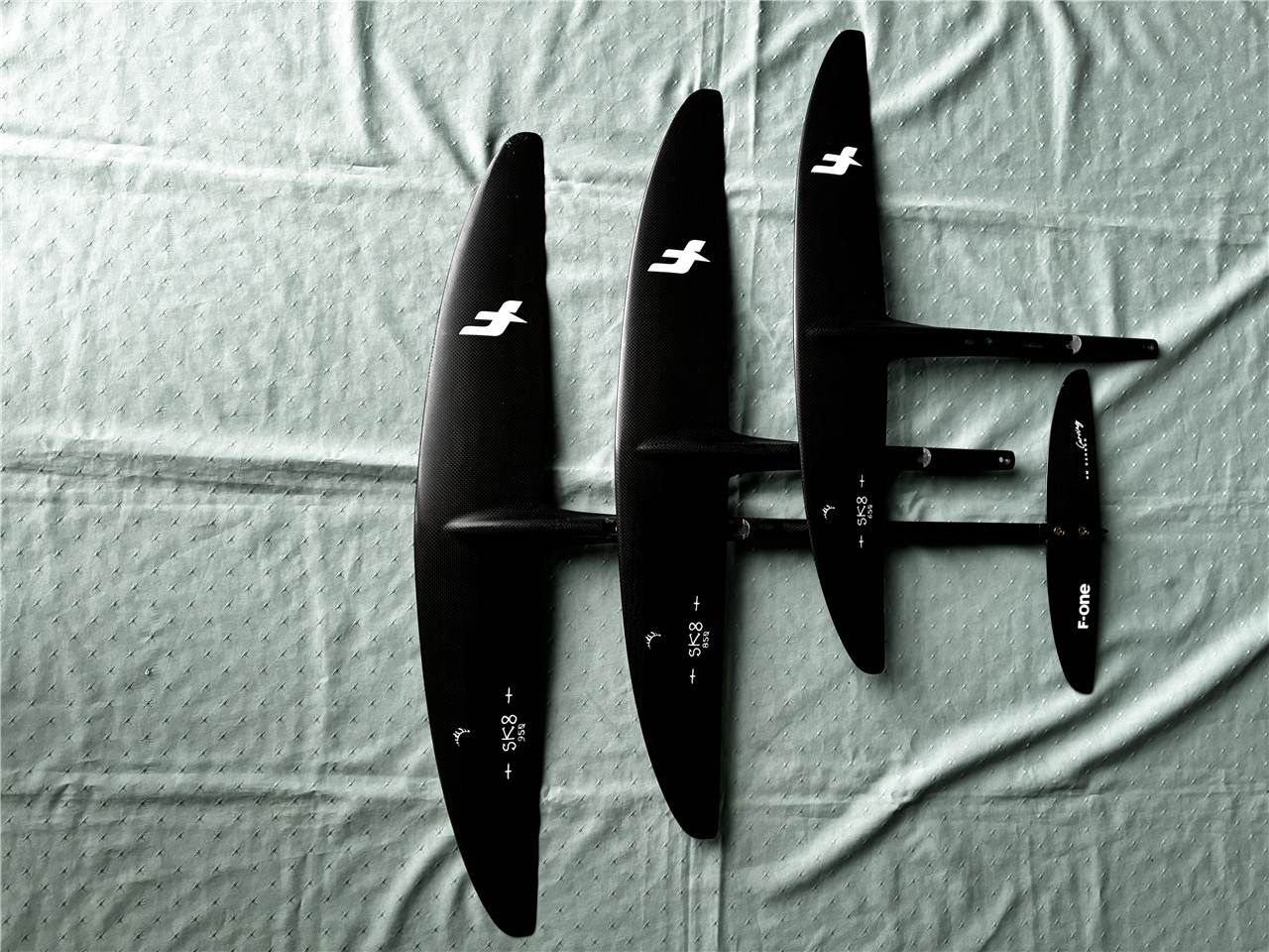 2024 F-One Sk8  850 And 950, 85Cm 14Mm Mast Uhm - Image 6