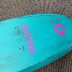 2025 Duotone Skybrid Sls 5’10 - 100 Litres - Image 4