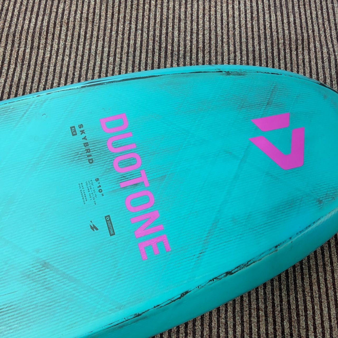 2025 Duotone Skybrid Sls 5’10 - Image 4
