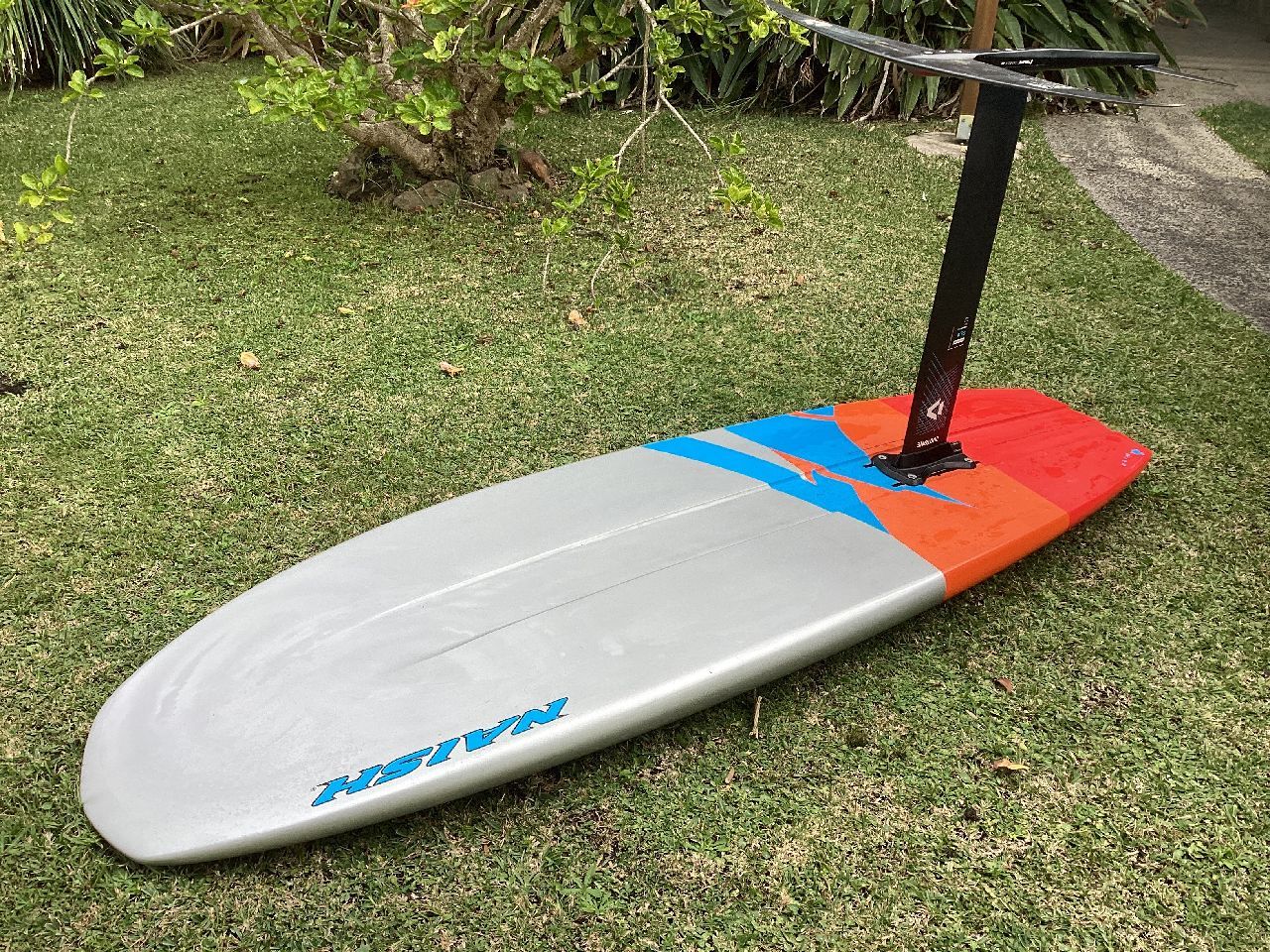 2019 Naish Hover 135 - Image 1