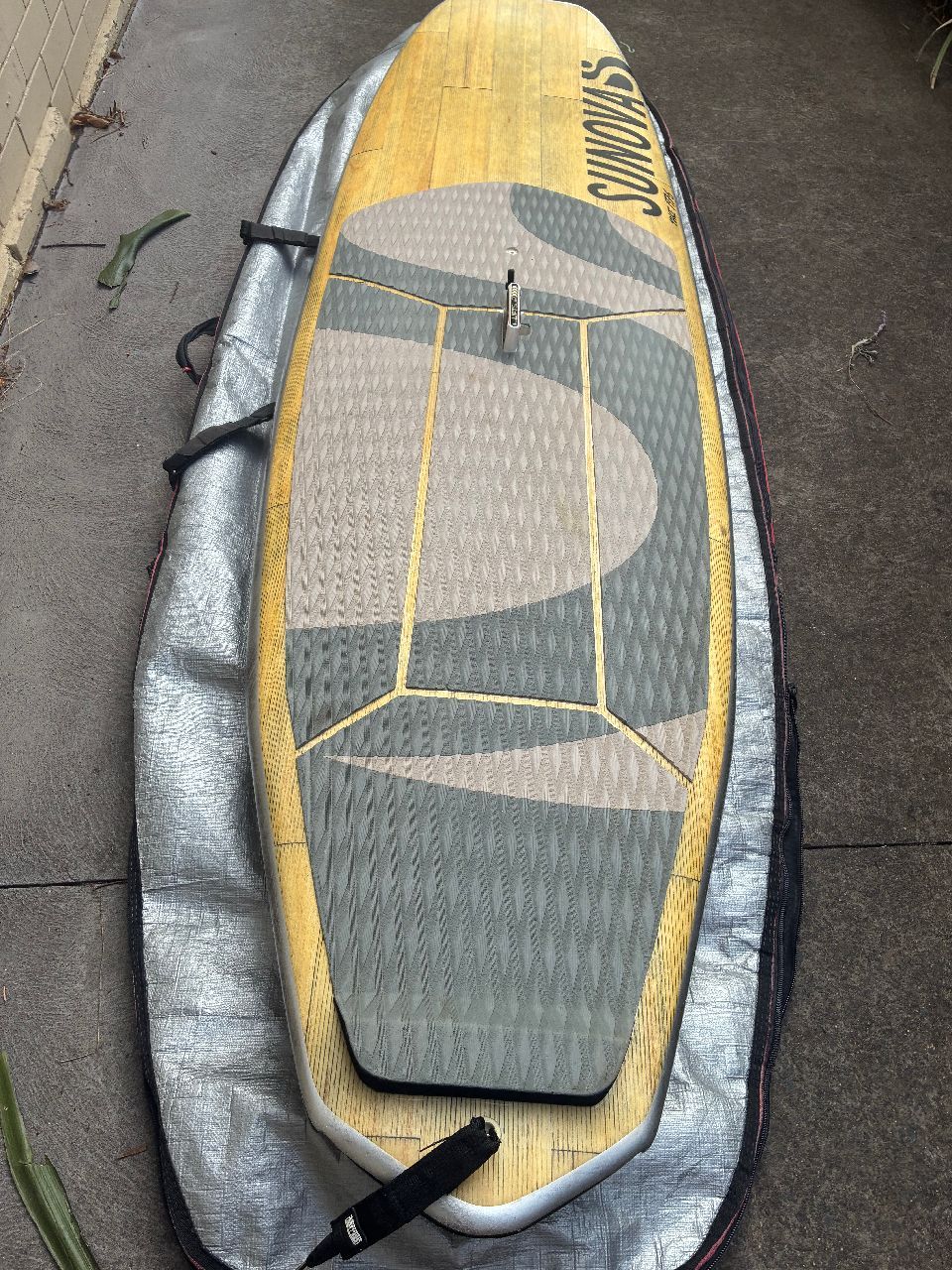 2016 Sunova Sunova Speeed 8’2” X 103L Surf Sup - Image 2