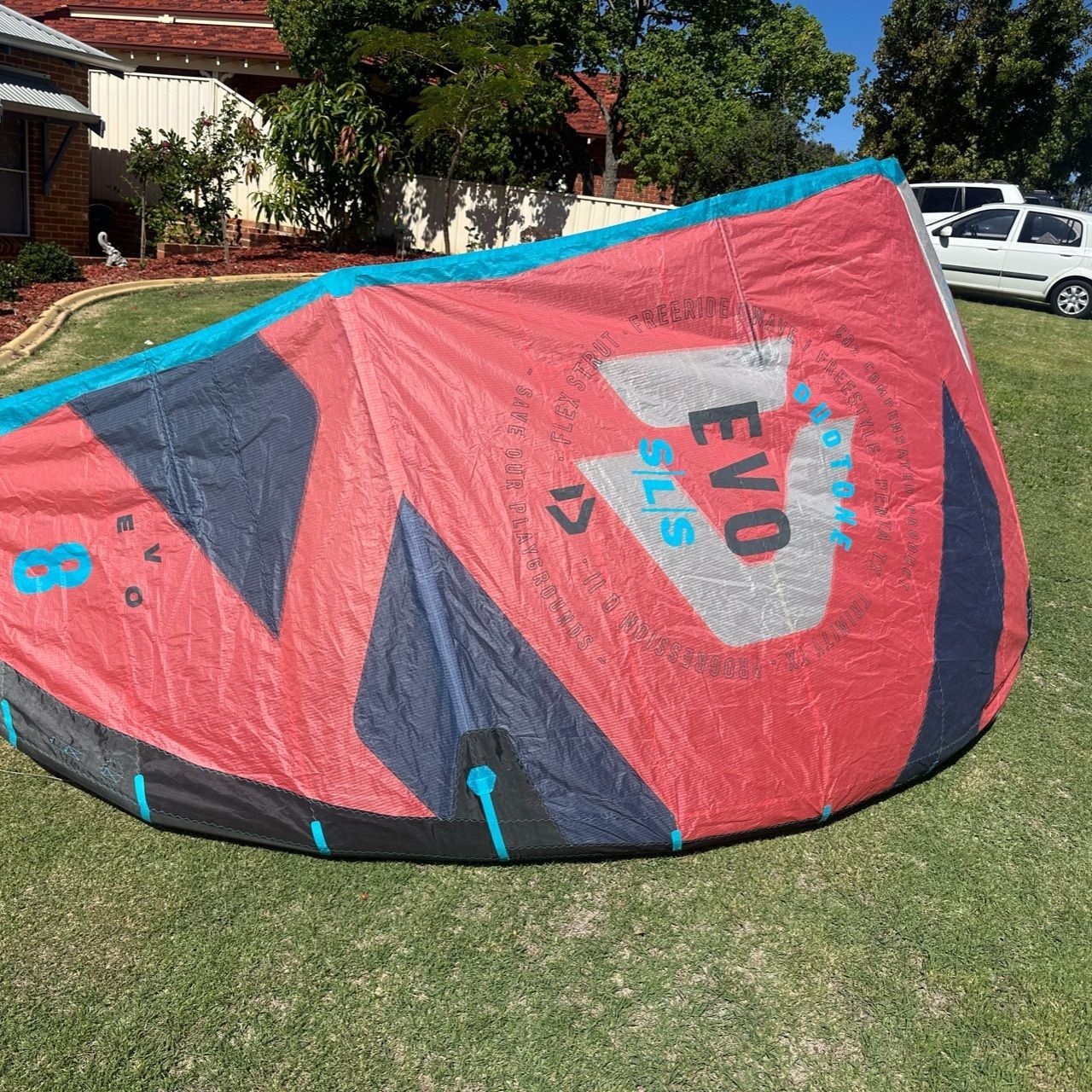 2022 Duotone Evo Kite, Select Board Mystic Harness - Image 2
