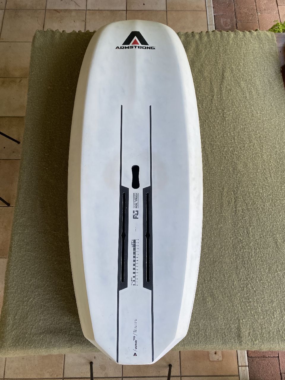 2024 Armstrong Fg70 - Image 2