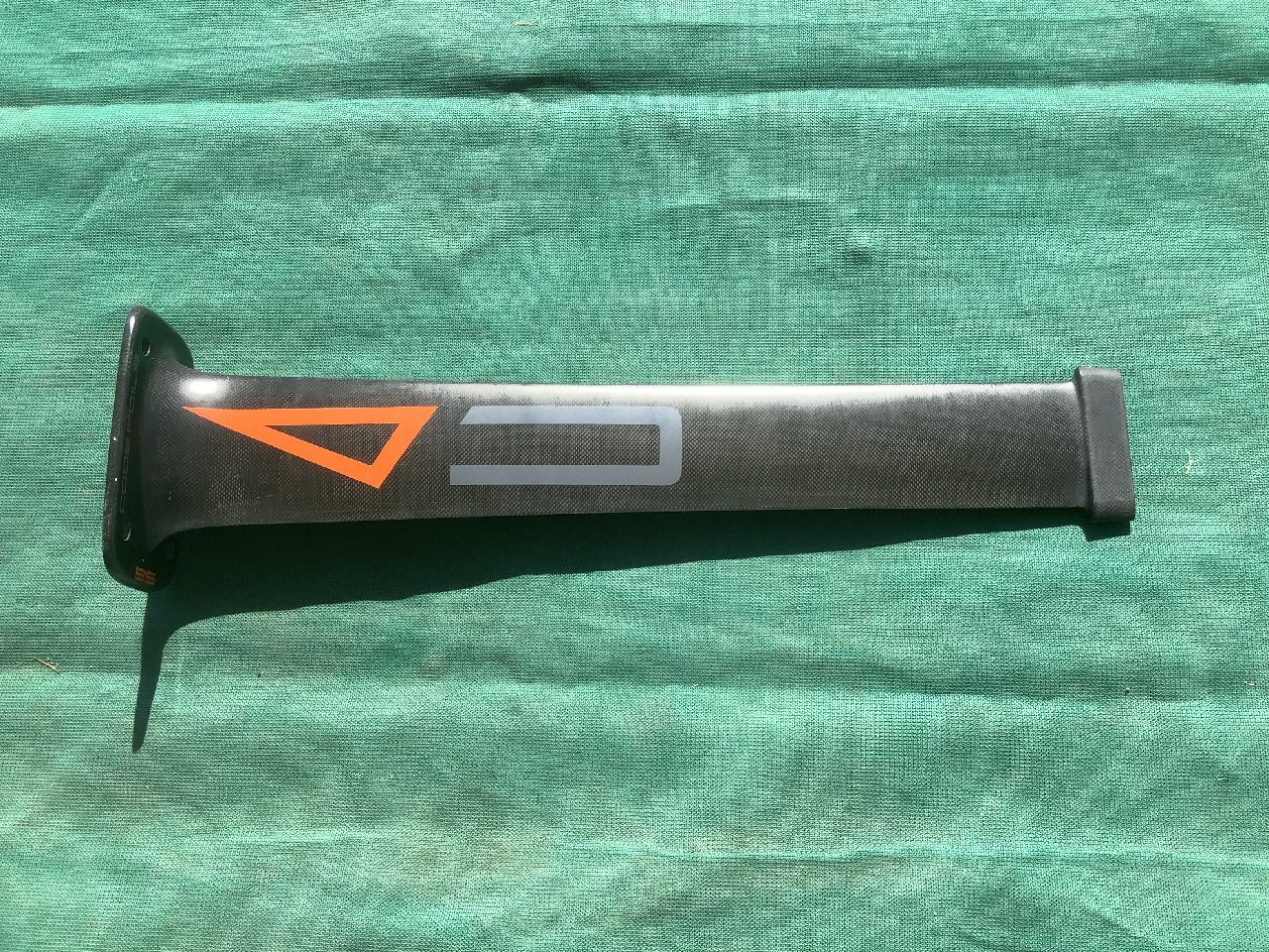 2025 CodeFoils High Modulus Mast 85Cm - Image 4