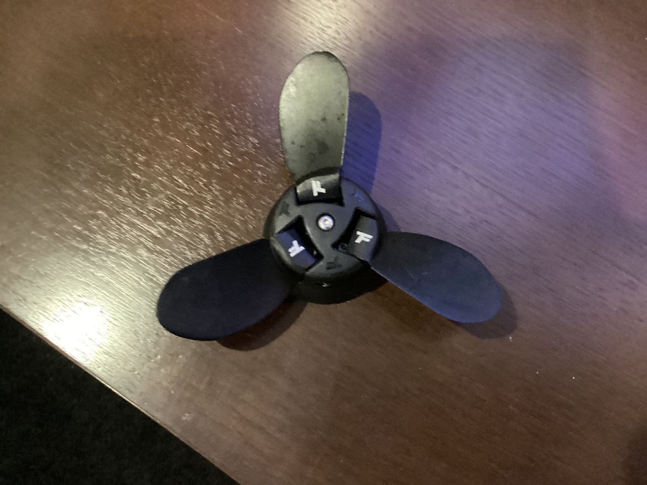 2025 Foil Drive 3 Blade Prop Complete With 3 Blades (Bra - Image 7