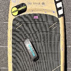 2026 Duotone Sky Style Sls - 4' 10", 65 Litres - Image 2
