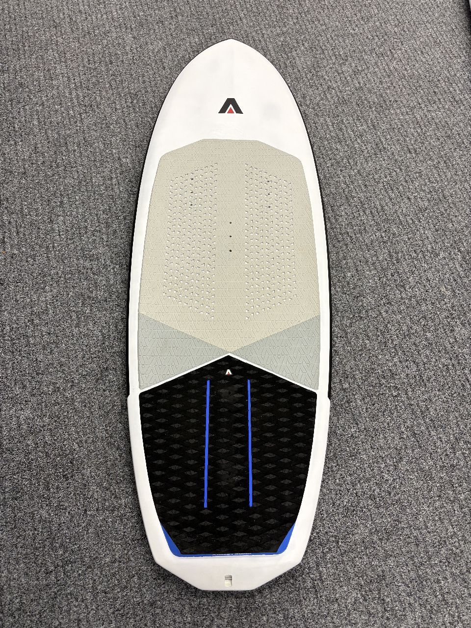 2025 Armstrong Surf Foil Board - Image 1