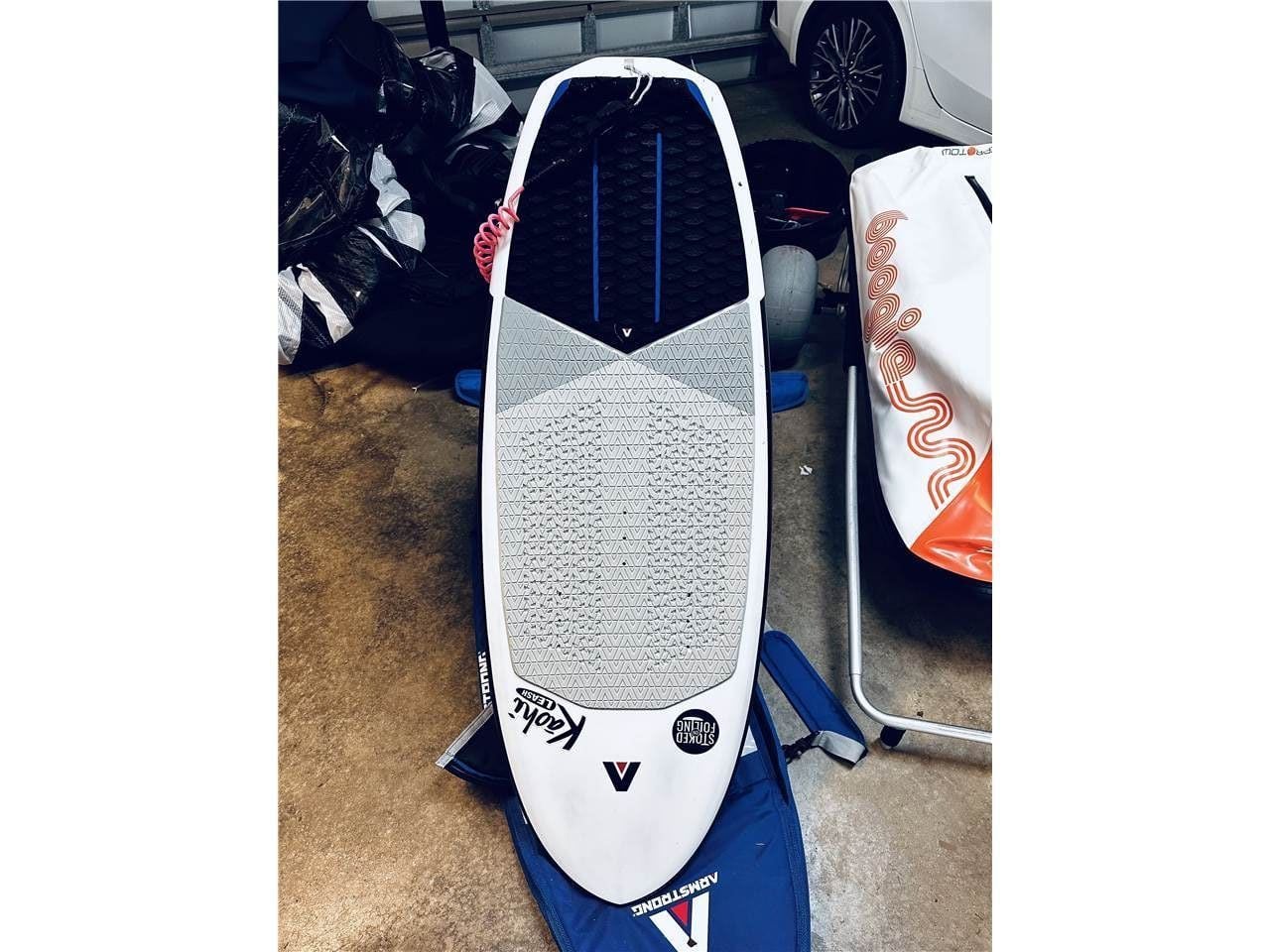 2025 Armstrong Surf 28L  Ex Demo Like New - Image 1