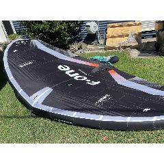 2025 F-One Strike V5 - 5 metre - Image 4