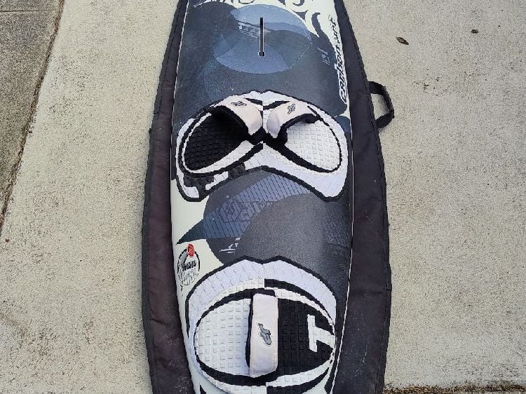 Carbon Art Wave