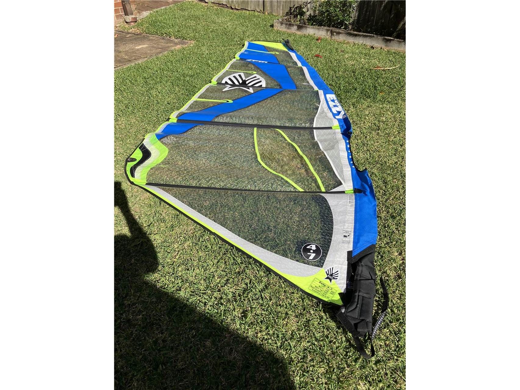 Ezzy Sails - Image 1