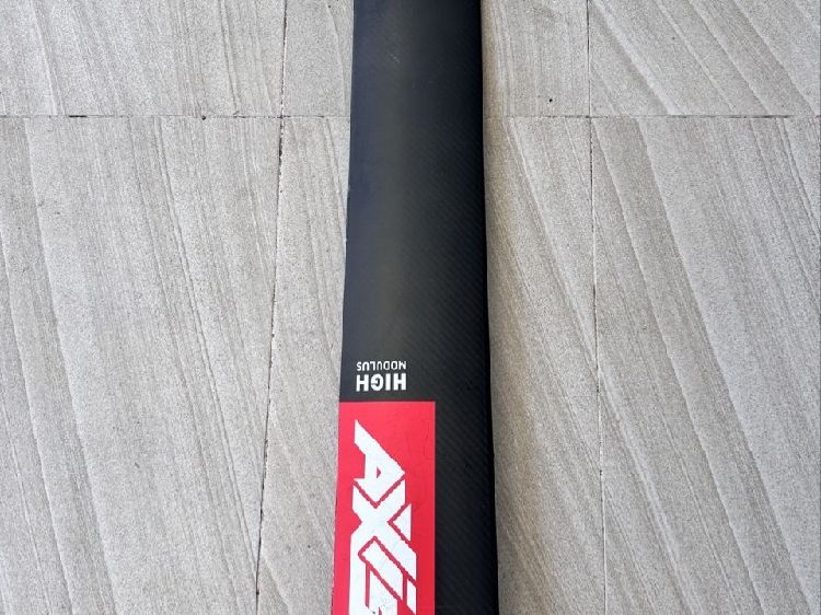 2024 Axis Hm Mast