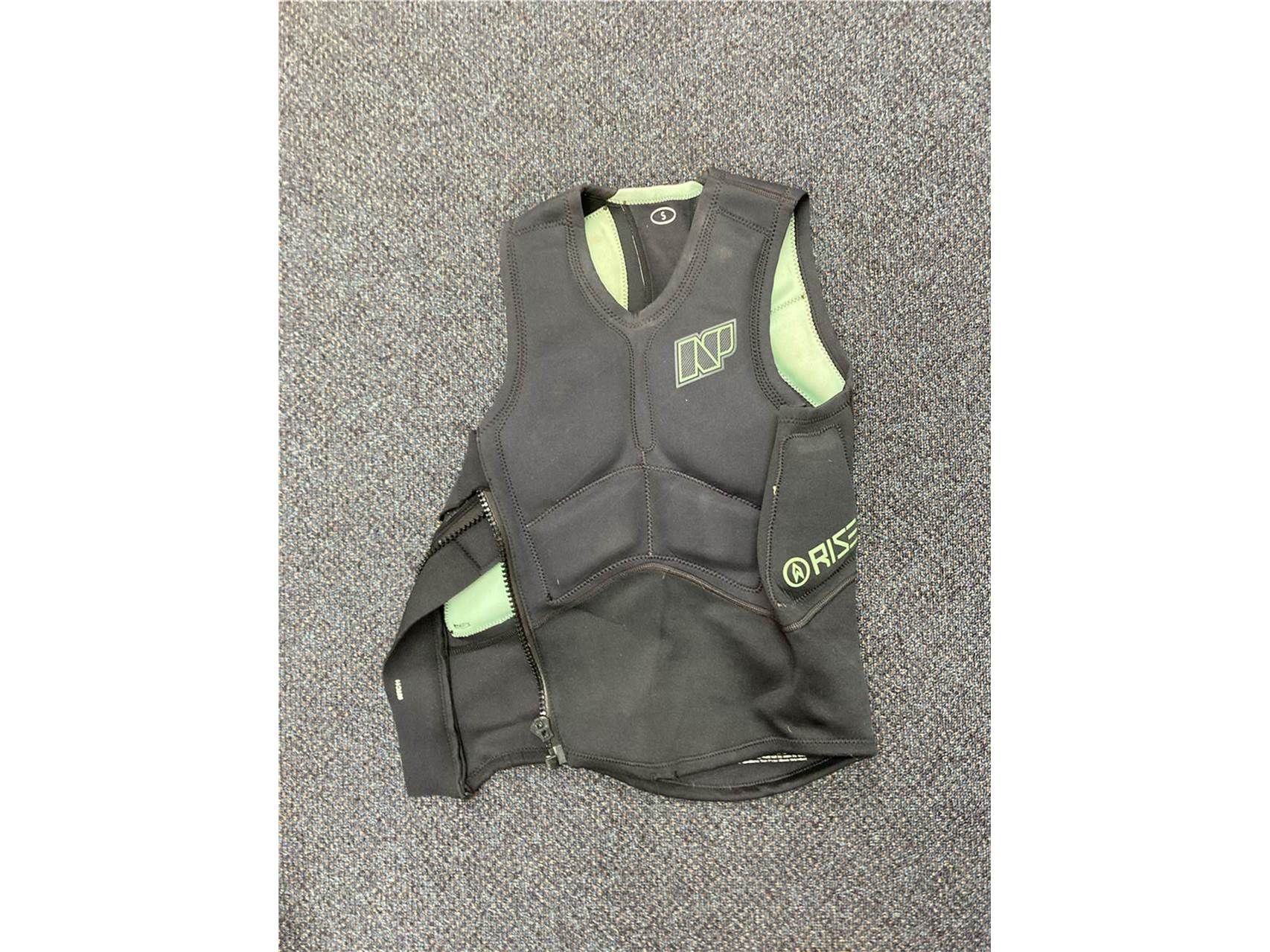 Np Rise Impact Vest - Image 1
