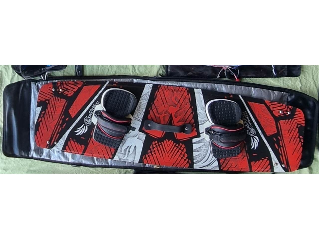Griffin Twin Tip - Image 1