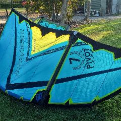 2016 Naish Pivot - 7 metre - Image 4