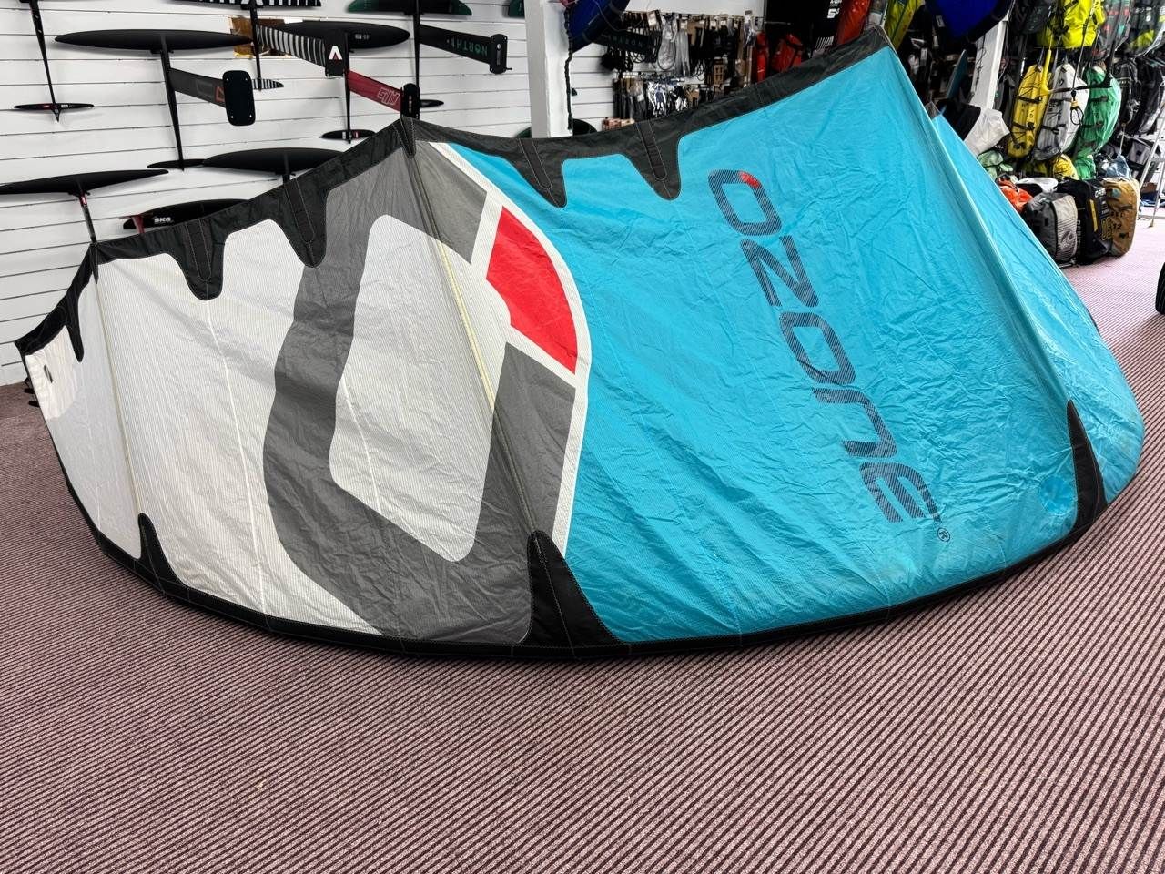 2022 Ozone Edge V11 - Image 2