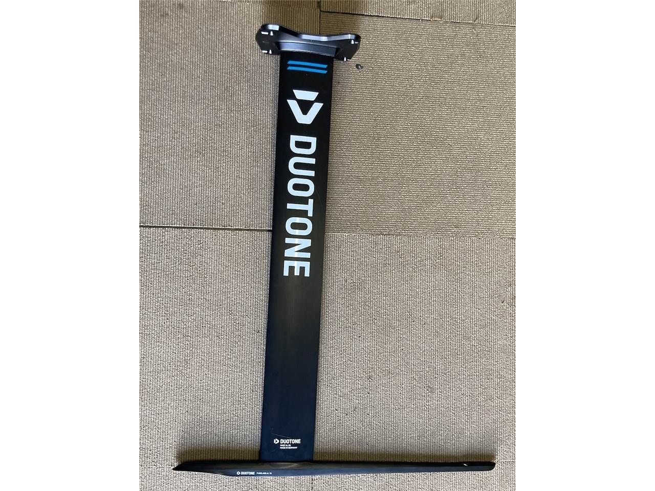 Duotone Kite Al 2.0 90 Mast And 70 Fuselage Set - Image 1