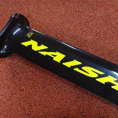 2023 Naish S27 35% Carbon Mast - 95 cm - Image 2
