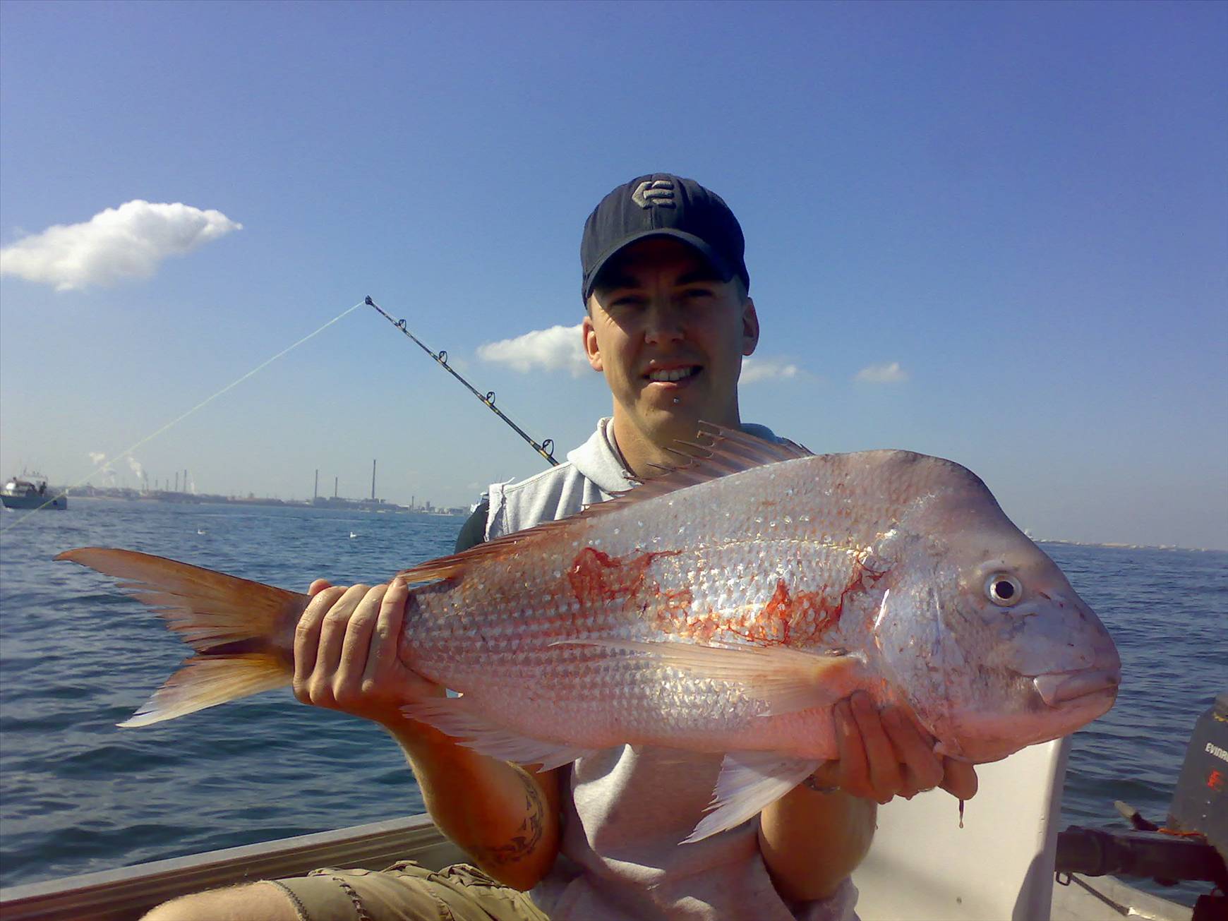 snapper in the sound from me tinny