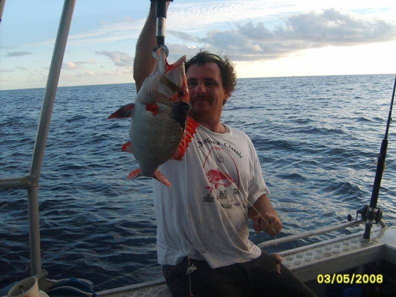 fishnbundy.com