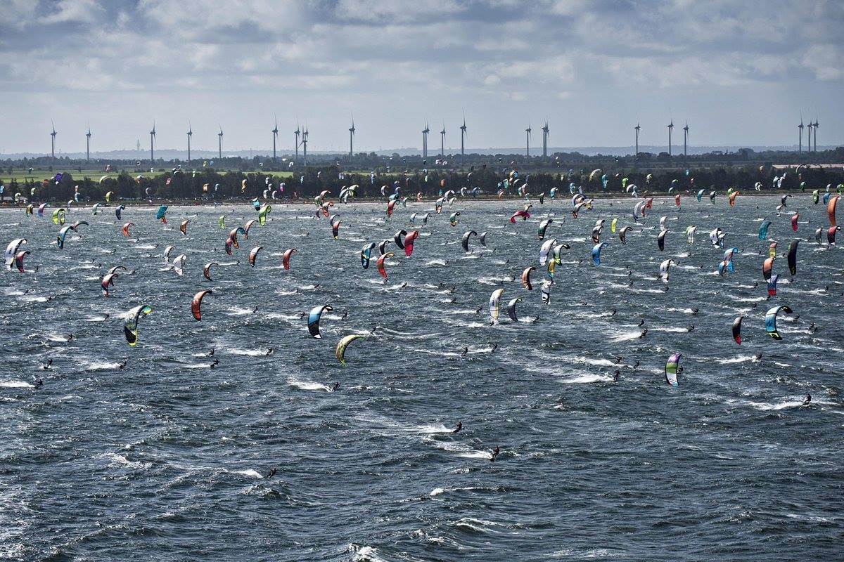 over 600 racers