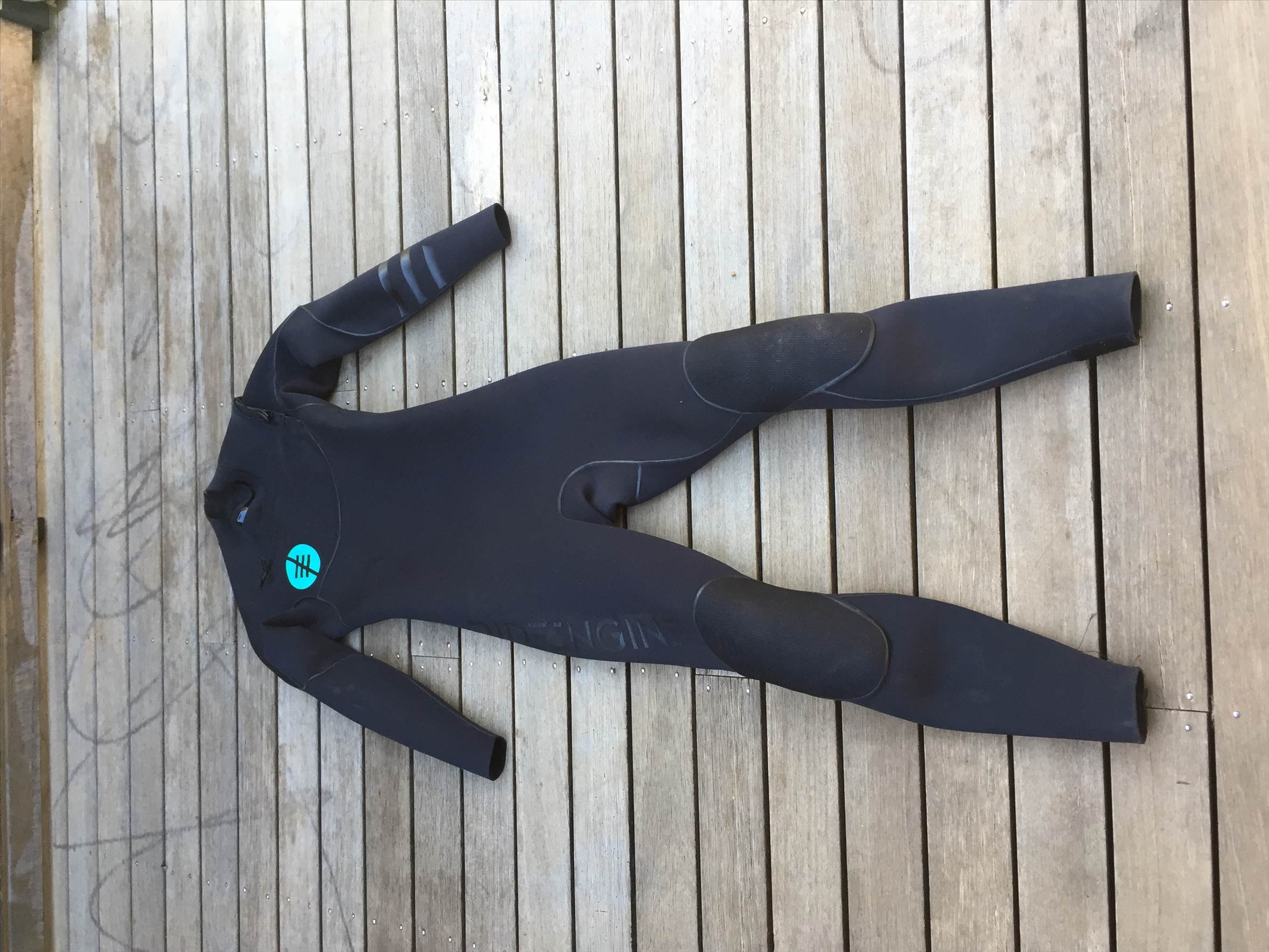 wetsuit