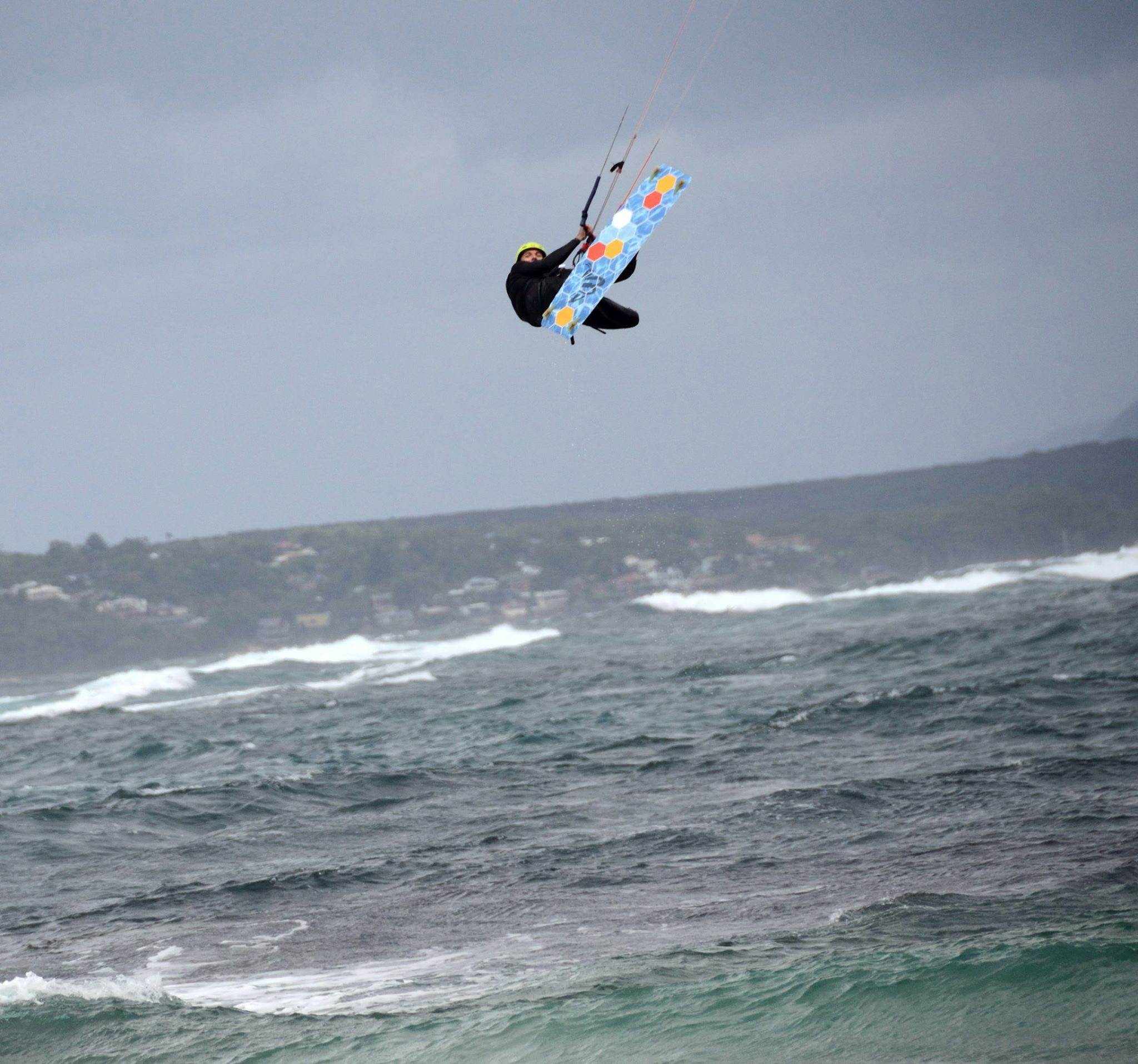 Buzz board 135 carbon