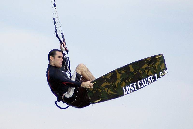 Kitesurfing the sandbar at Safety Bay