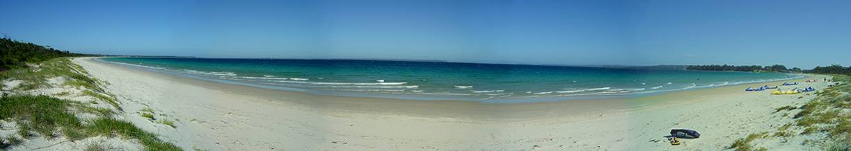 Kites on Myola beach Jervis bay