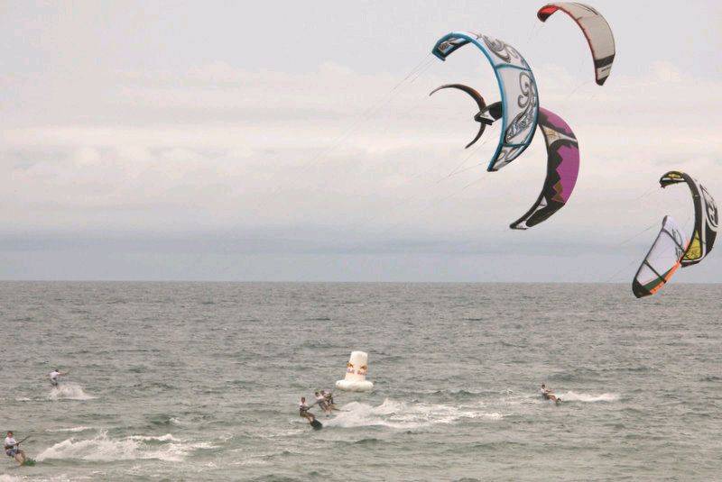 Red Bull Kite Cross PKRA
