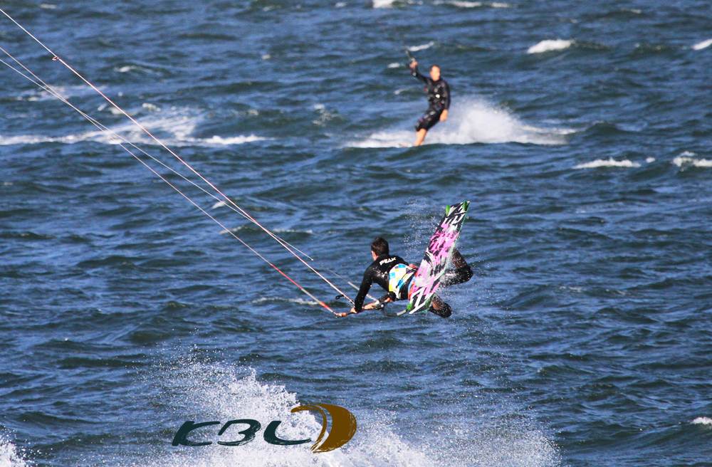 Vit KiteboardingLessons1