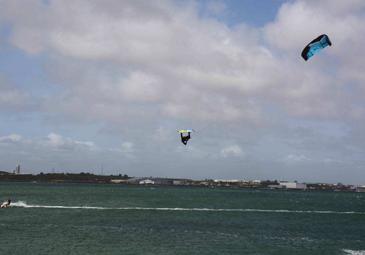 Winter Kiting at Woodies