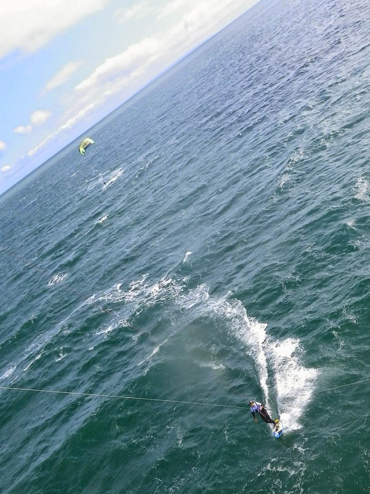 Kitesurfing Across The Bay 2015