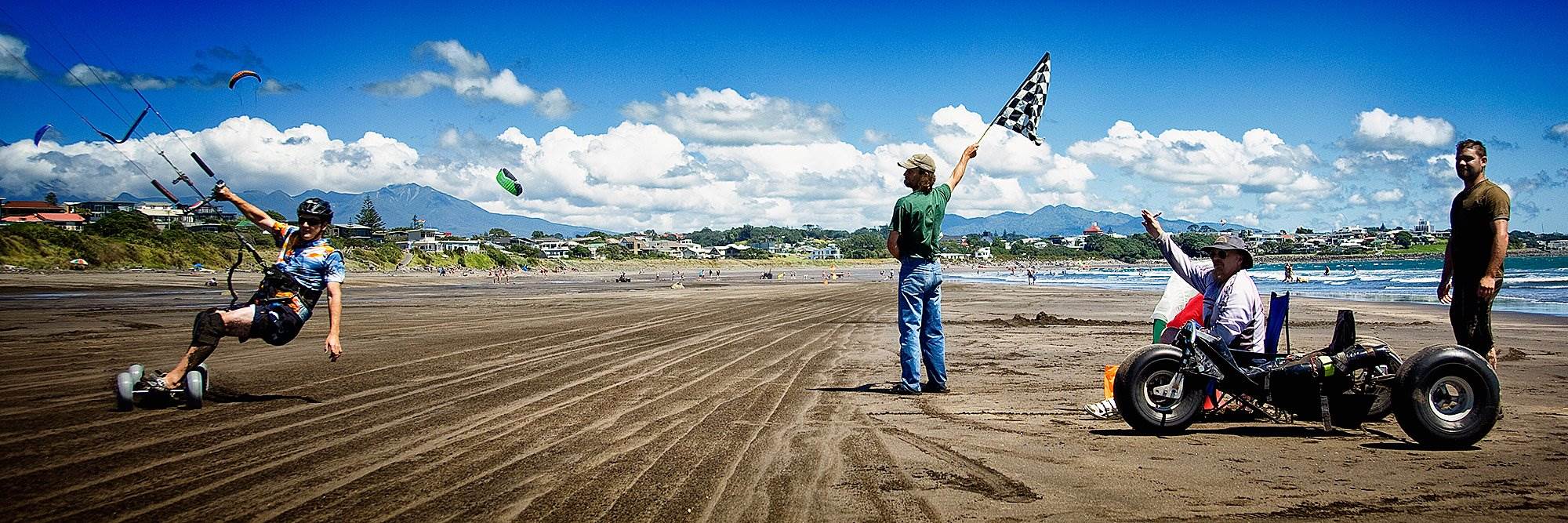 checkered flag charlie