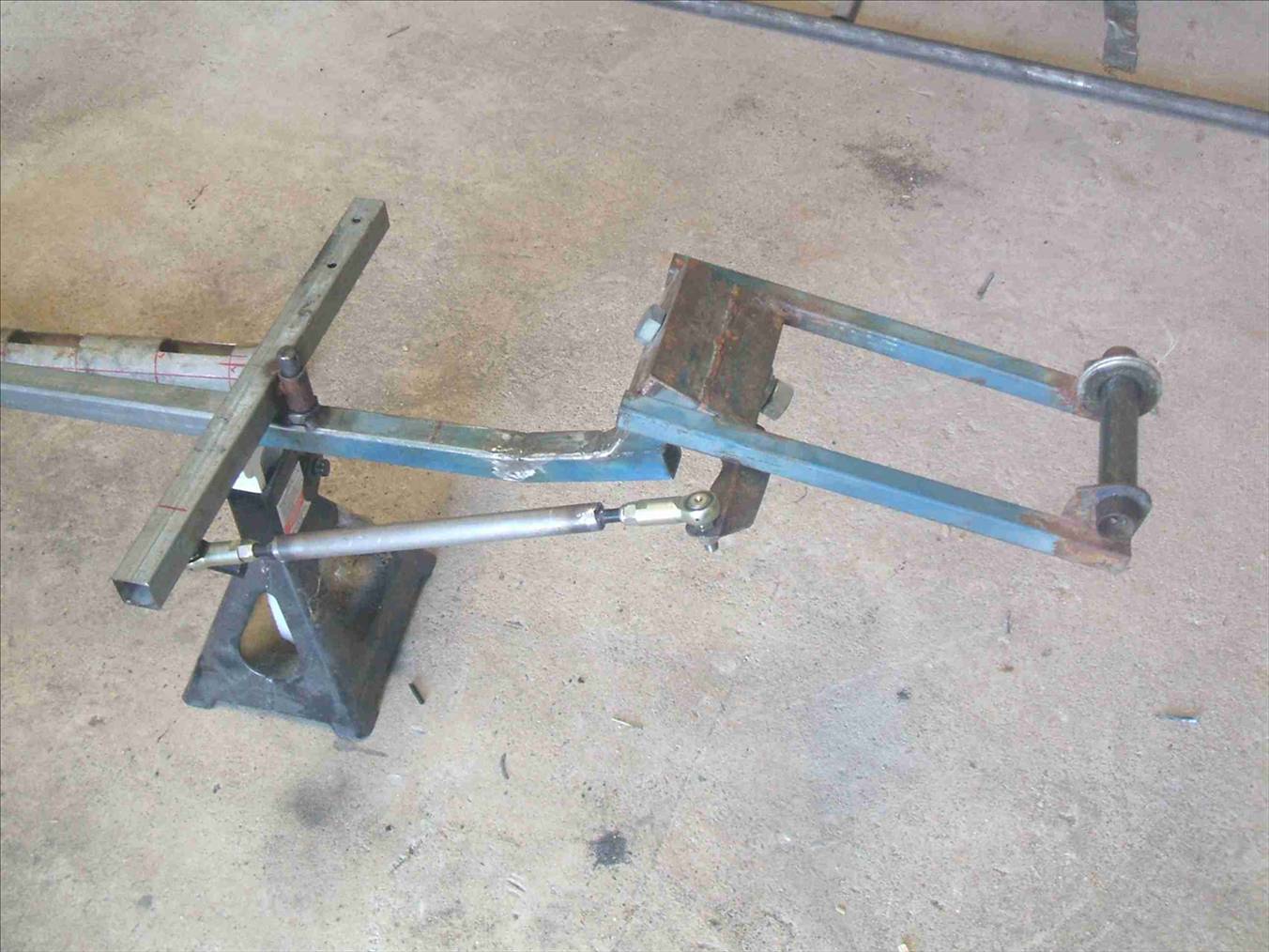 mini-yacht frame
