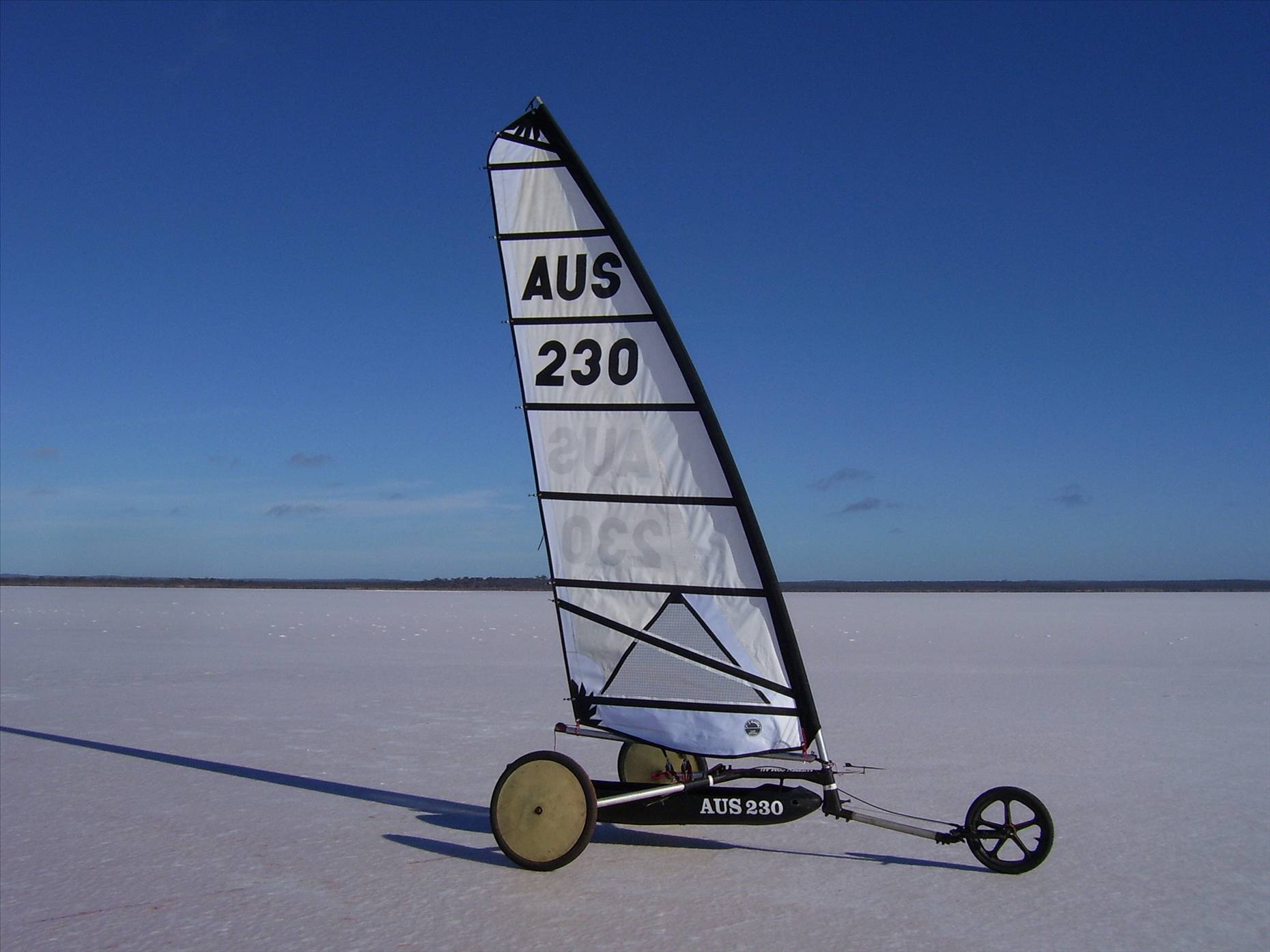 aus230
