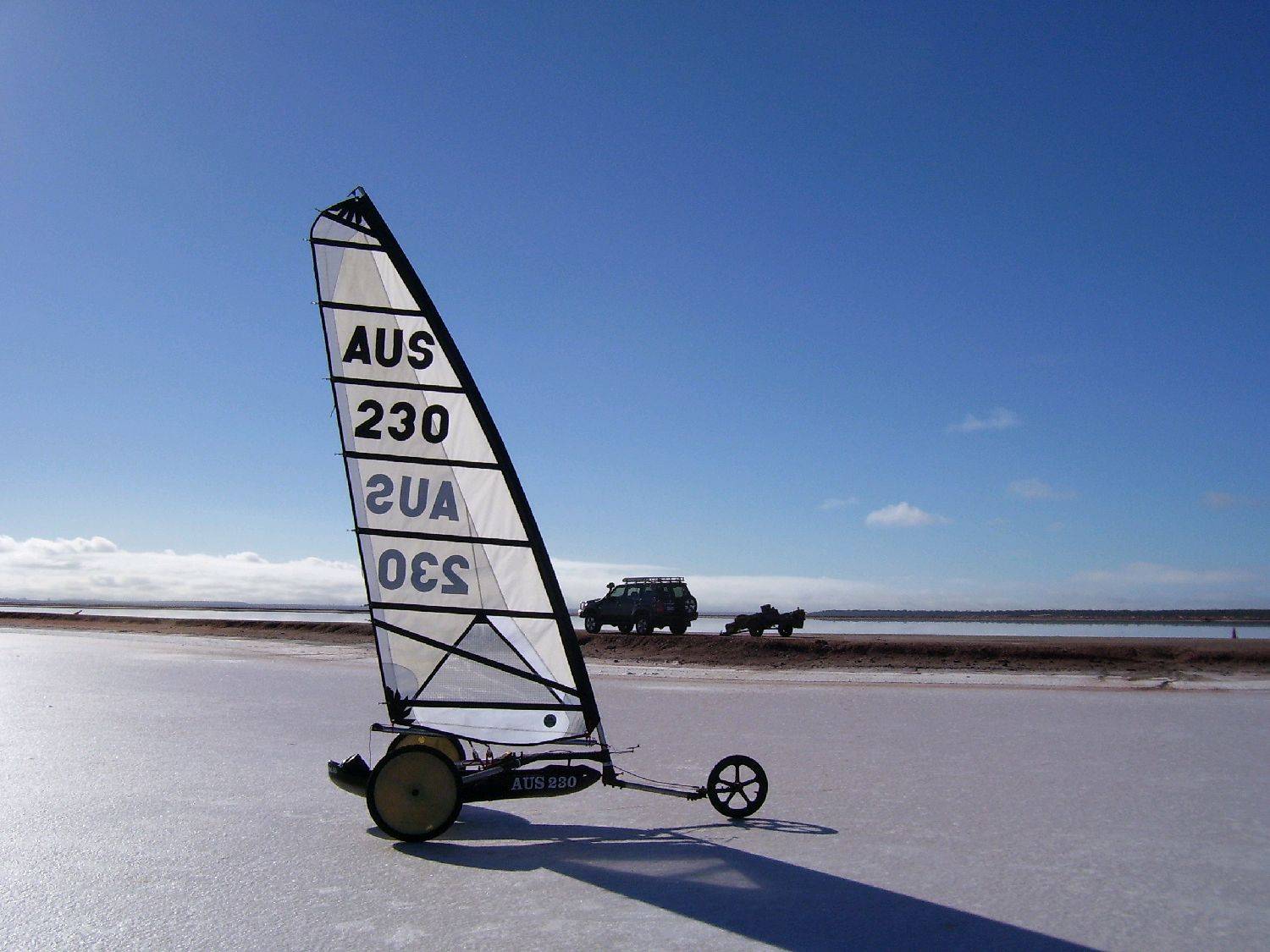 aus230