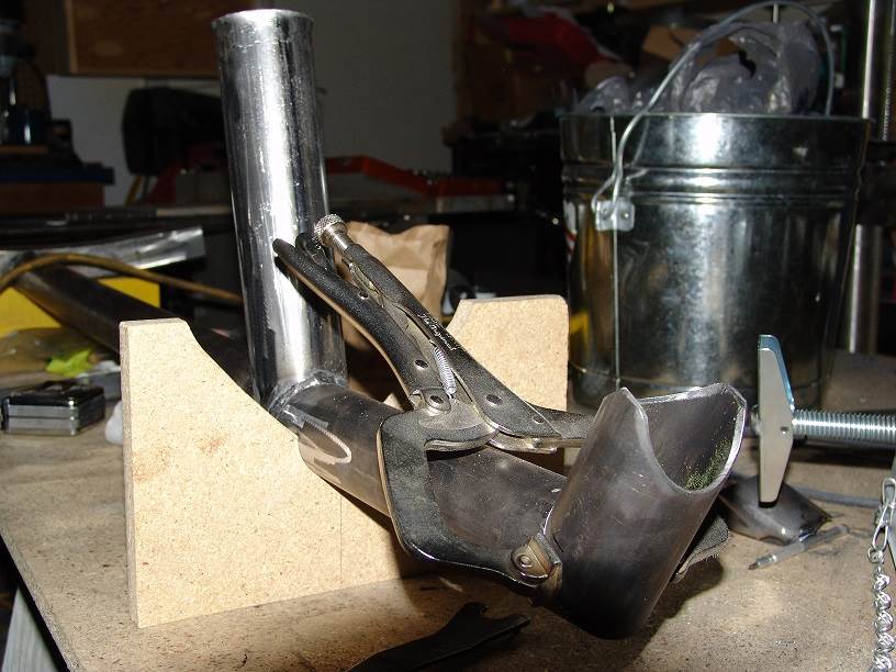 bracket notch